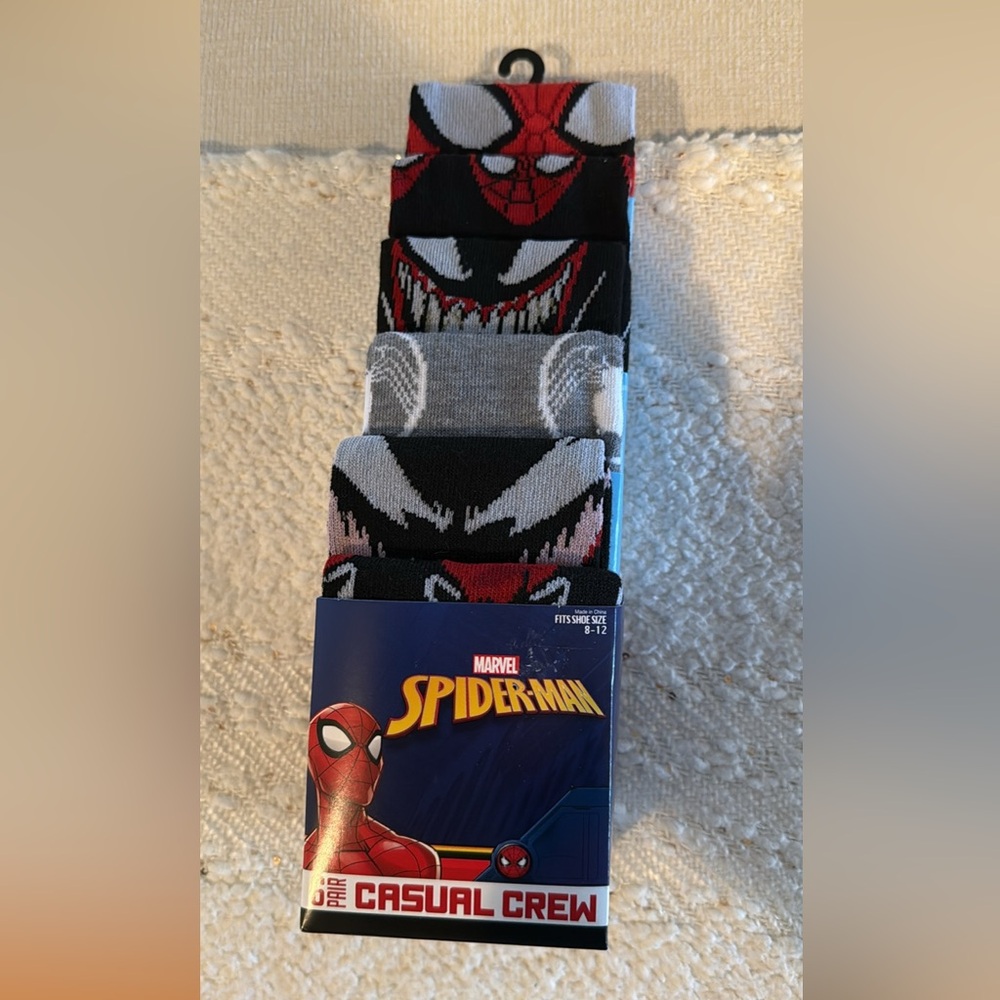 Marvel Venom and Spider-Man Men's Socks - Black, Gray, and Red